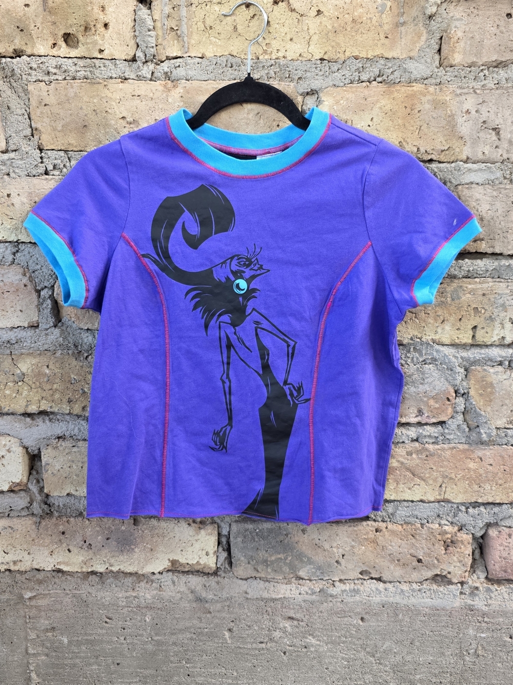 ​Disney Parks Her Universe Yzma Emperor's New Groove Ringer Tee XS